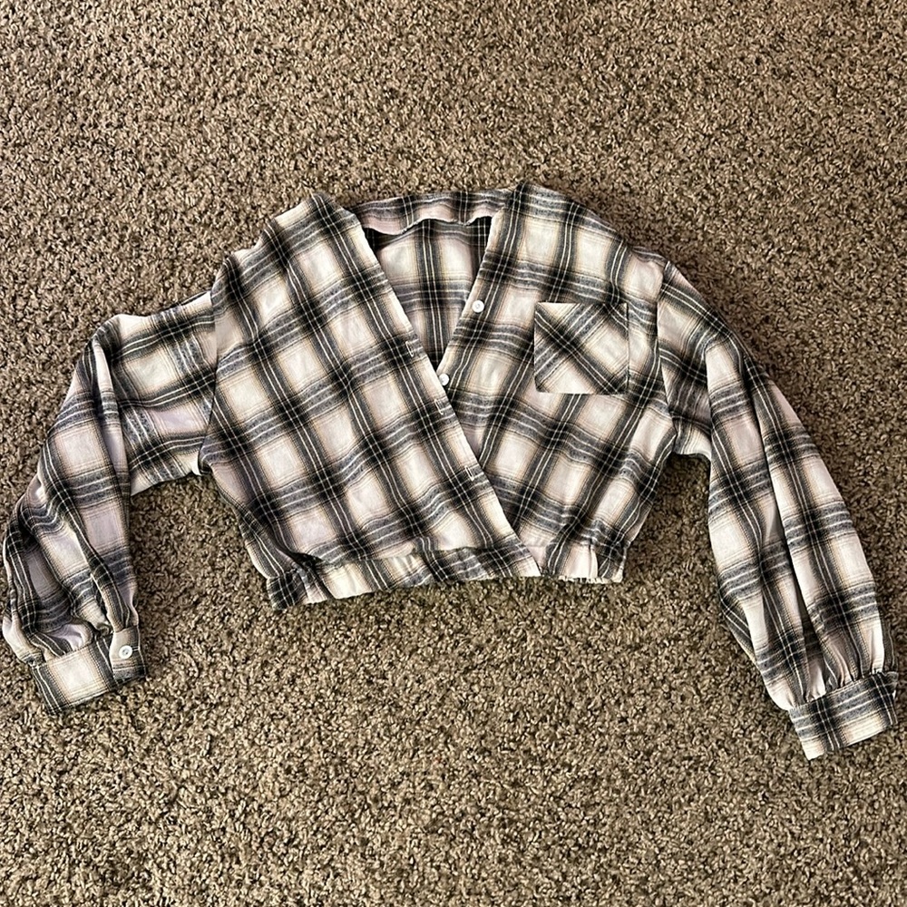 plaid cropped top